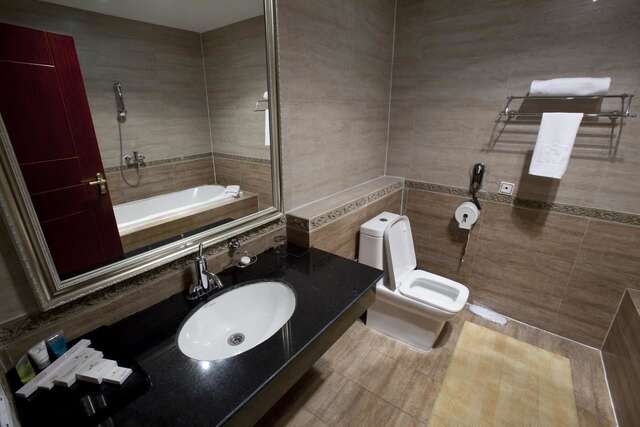 Отель Renion Residence Hotel Алматы-41