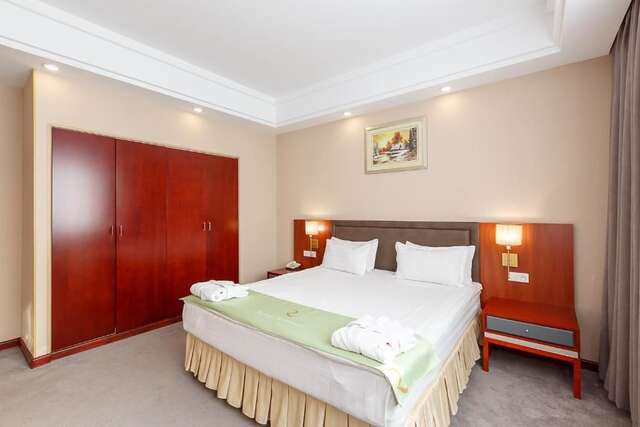 Отель Renion Residence Hotel Алматы-56